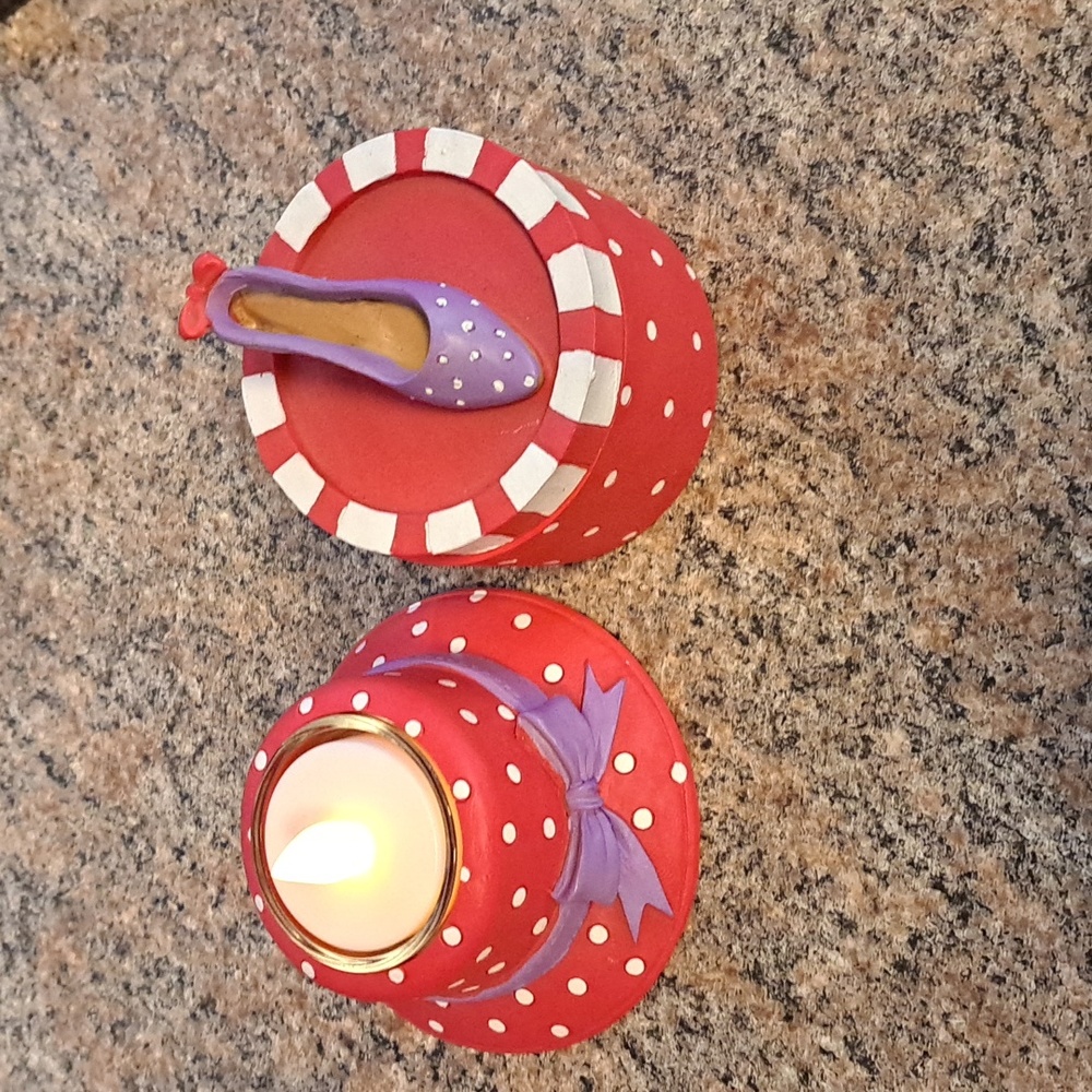 CANDLE HOLDER AND TRINKET BOX
